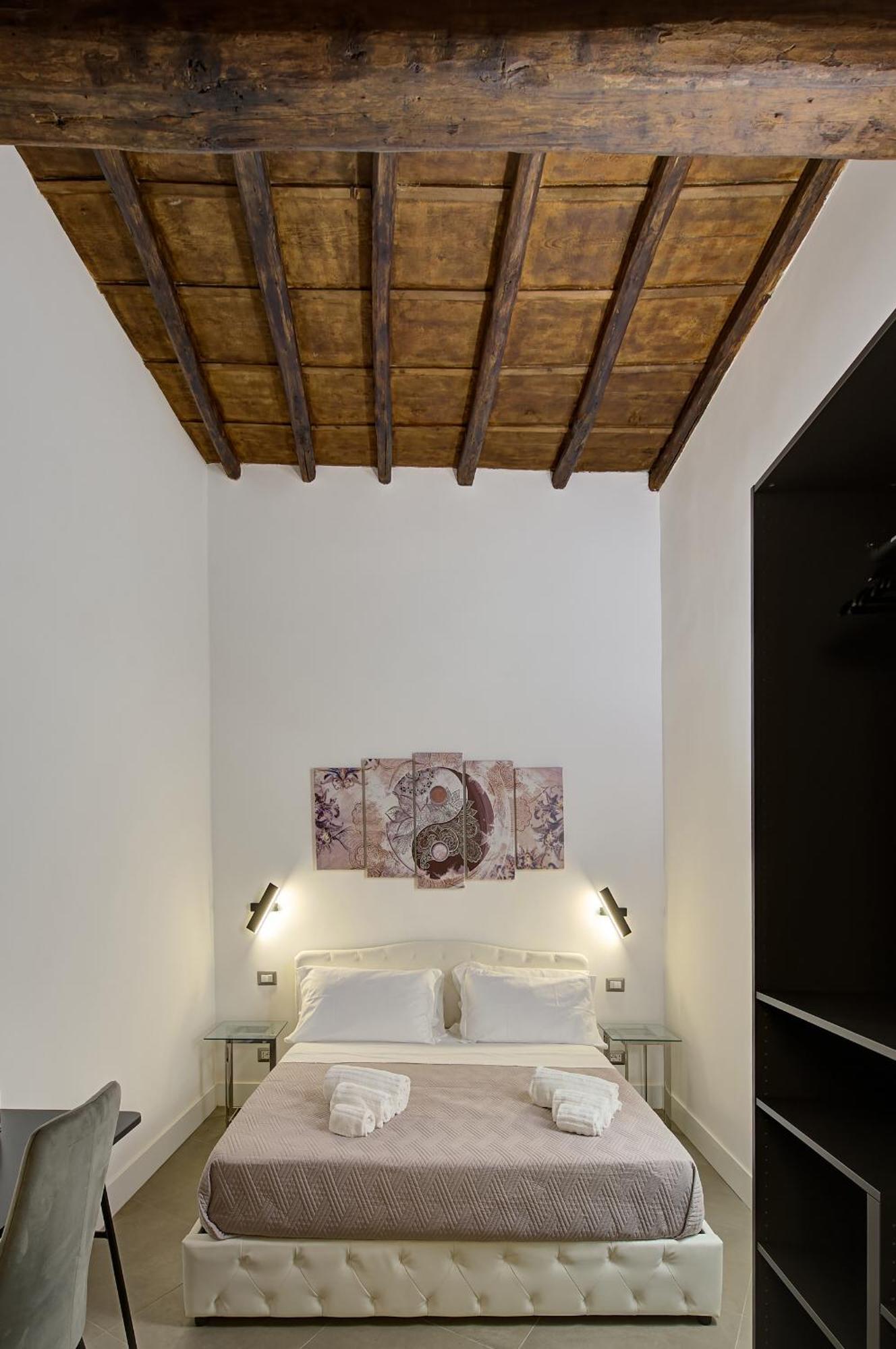 Apartment Navona Charme 1 *
